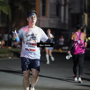 Runner Photo 7801791