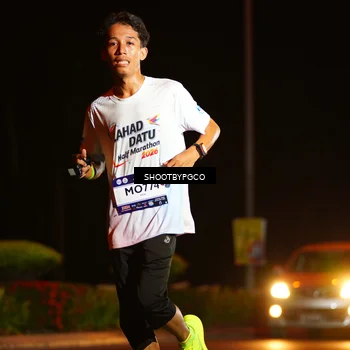 Runner Photo 7801808