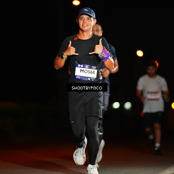 Runner Photo 7801872