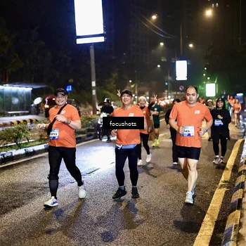 Runner Photo 7801881