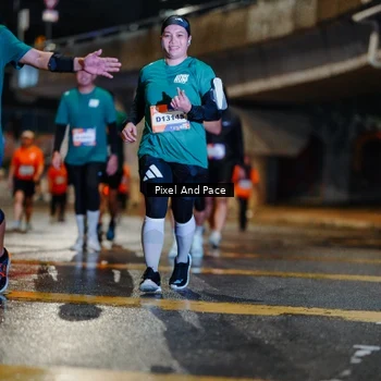 Runner Photo 7801894