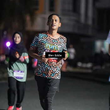 Runner Photo 7801927
