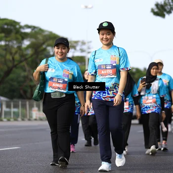 Runner Photo 7801935