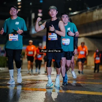 Runner Photo 7801936
