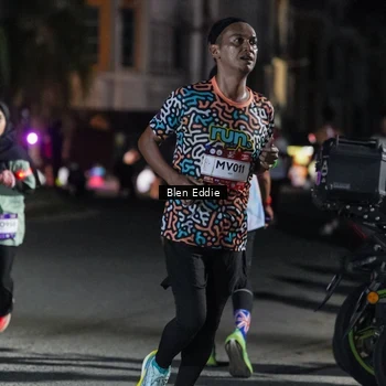 Runner Photo 7801948