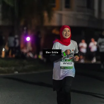 Runner Photo 7801951