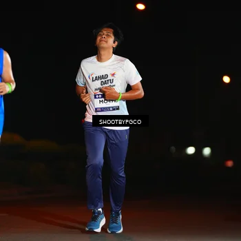 Runner Photo 7801991