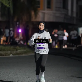 Runner Photo 7801995