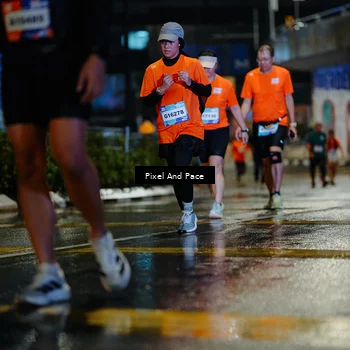 Runner Photo 7802013