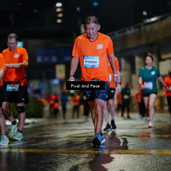 Runner Photo 7802019