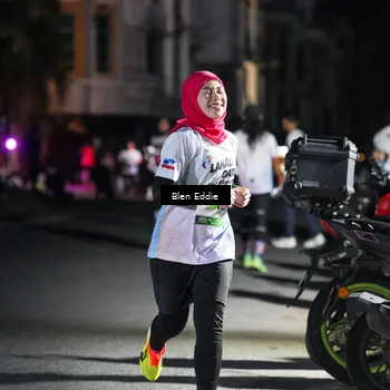Runner Photo 7802028