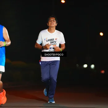 Runner Photo 7802029