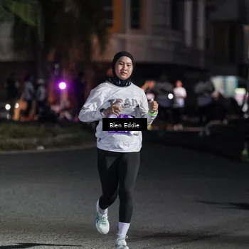 Runner Photo 7802034