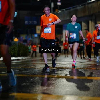 Runner Photo 7802036