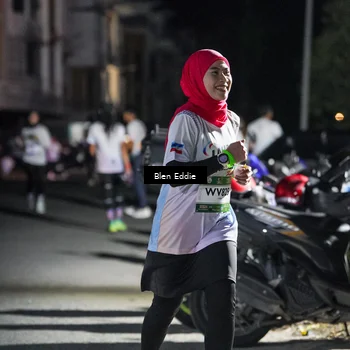 Runner Photo 7802080
