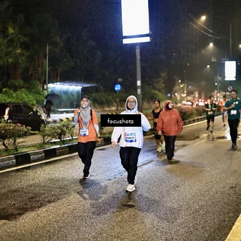 Runner Photo 7802087