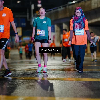 Runner Photo 7802094