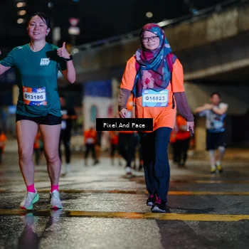 Runner Photo 7802097
