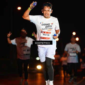 Runner Photo 7802102