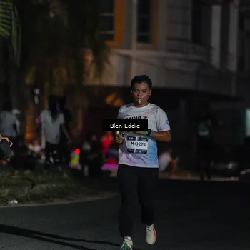 Runner Photo 7802118