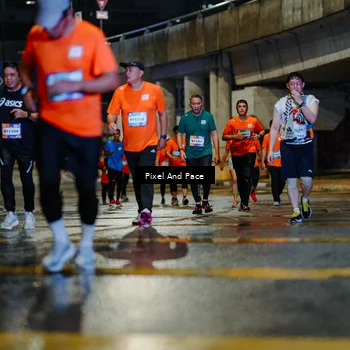 Runner Photo 7802126
