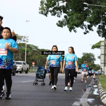 Runner Photo 7802152