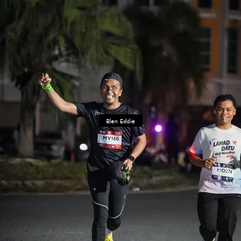 Runner Photo 7802157