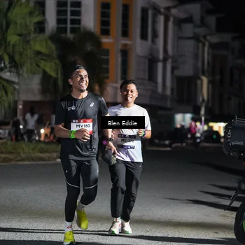 Runner Photo 7802158