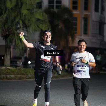 Runner Photo 7802171