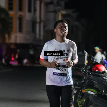 Runner Photo 7802207