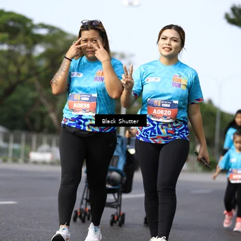 Runner Photo 7802215