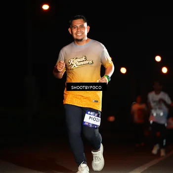 Runner Photo 7802228