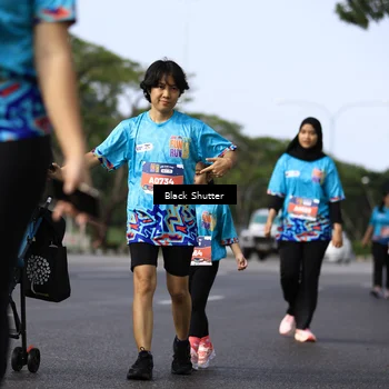 Runner Photo 7802242