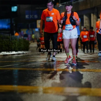 Runner Photo 7802255