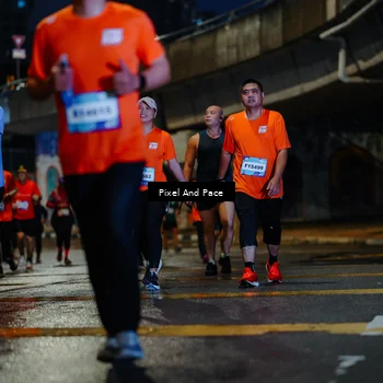 Runner Photo 7802259