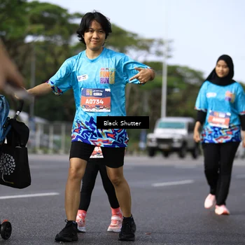 Runner Photo 7802262