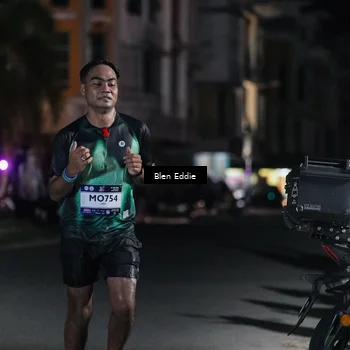 Runner Photo 7802266
