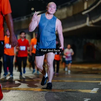 Runner Photo 7802282