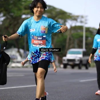 Runner Photo 7802285