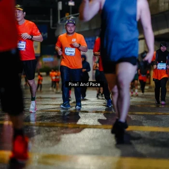 Runner Photo 7802287