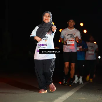 Runner Photo 7802291