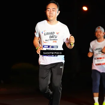 Runner Photo 7802293