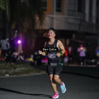 Runner Photo 7802306