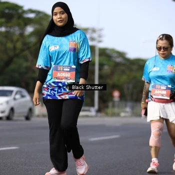 Runner Photo 7802320