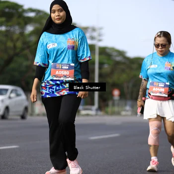 Runner Photo 7802334