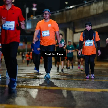 Runner Photo 7802342