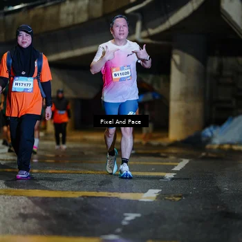 Runner Photo 7802345
