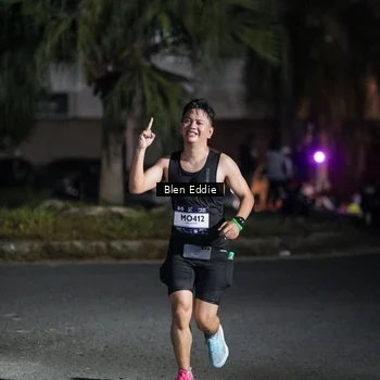 Runner Photo 7802348