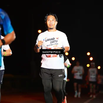 Runner Photo 7802357