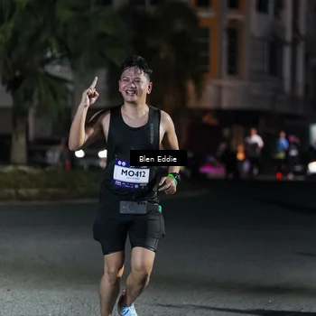 Runner Photo 7802373